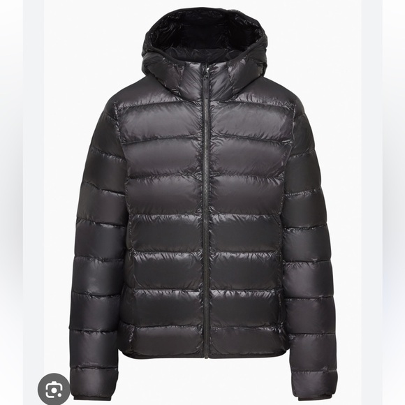 Aritzia Jackets & Blazers - Aritzia- TNA ACTION- The Little Puff